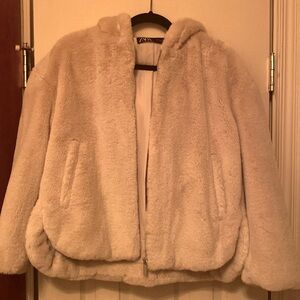 Zara woman’s fur hooded jacket